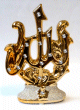Objet decoratif en porcelaine doree avec calligraphie Allah decore de diamants