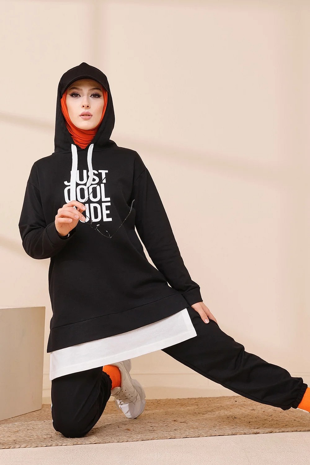 Survêtement avec extension blanche - Ensemble Sweat à capuche imprimé  (Boutique Hijab France - Vente en ligne de vêtements) - Couleur gris clair