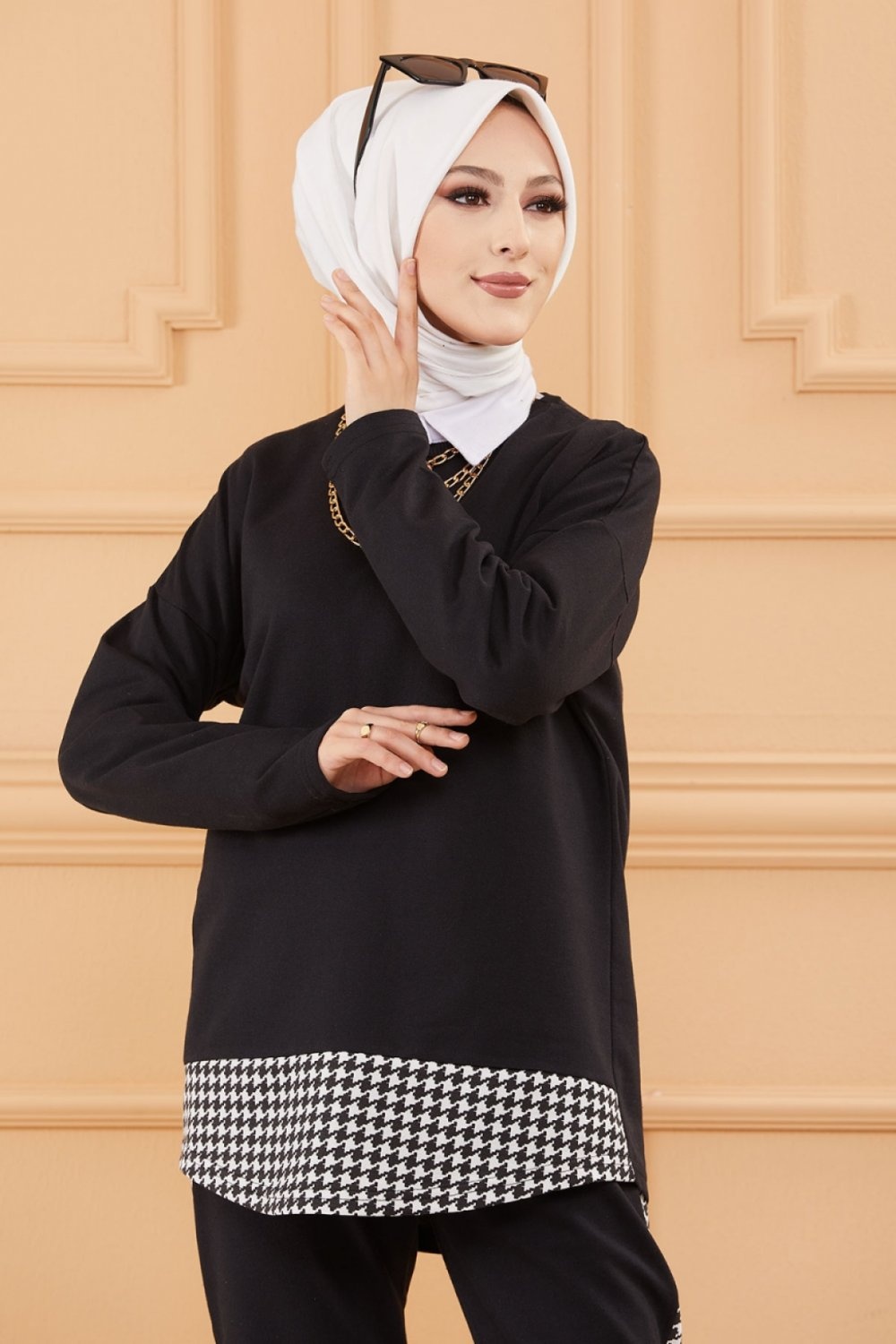 Ensemble décontracté tunique et pantalon pour femme (Vêtement moderne pour  hijab) - Couleur noir